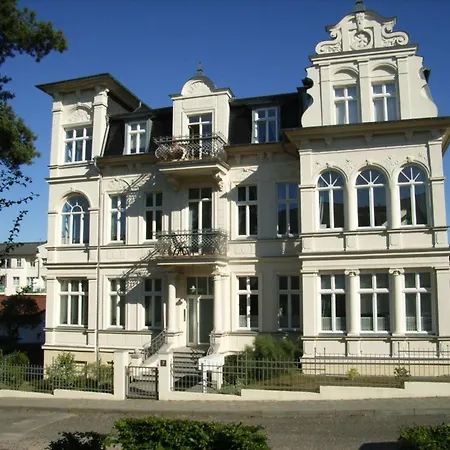 Villa Siegemund_ To Hus_ Apparteme Neuhof (Heringsdorf)
